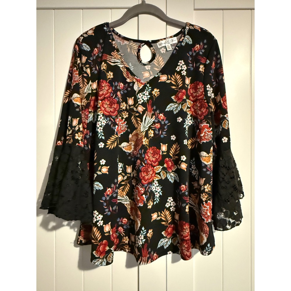 Stem & Vine Black Floral Bird Bell Sleeve Keyhole V Neck Blouse Top Womens L